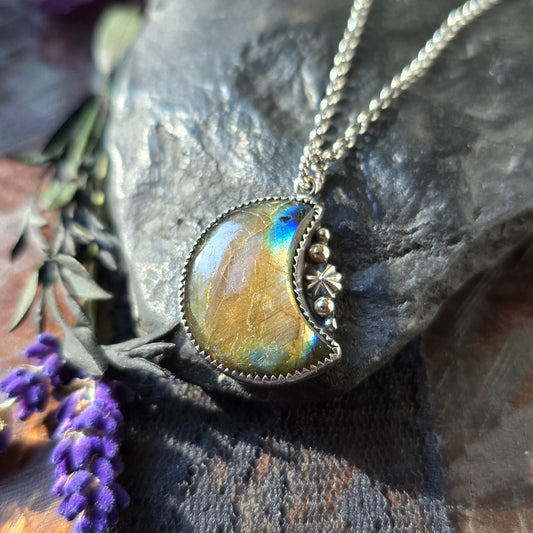 LABRADORITE CRESCENT MOON Necklace | 925 Sterling Silver Rainbow Multicolor Golden Flash Crescent Moon & Star Pendant Necklace
